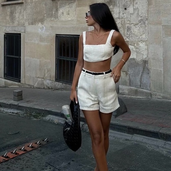 Commense Tweed Shorts Set - Picture 2 of 5